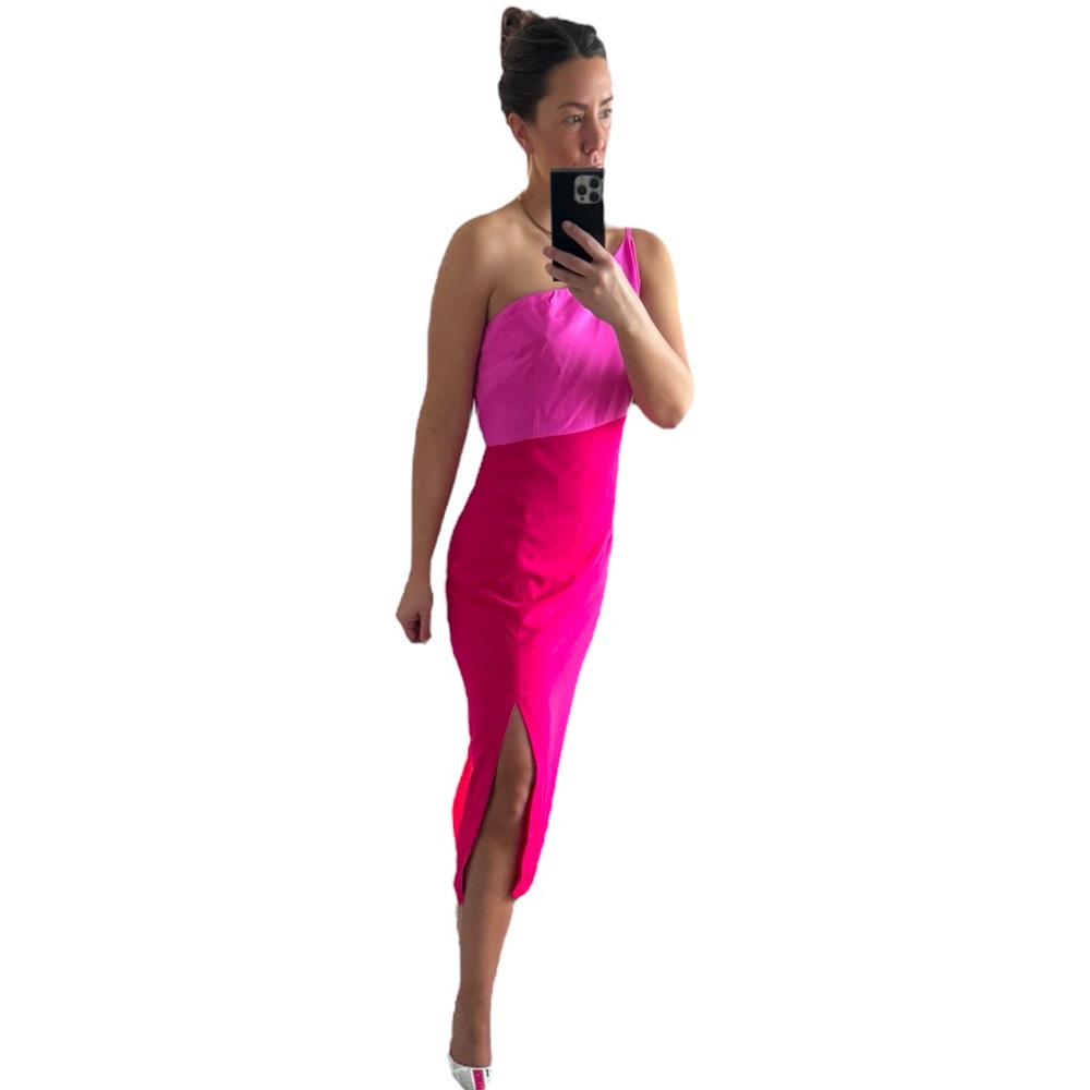 Slide Show One Shoulder Pink Dress
